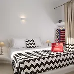 Colours Of Mykonos Luxury Residences & Hotel apartamentowy