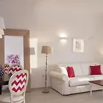 Colours Of Mykonos Luxury Residences & Hotel apartamentowy 4*