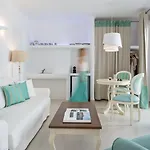 Colours Of Mykonos Luxury Residences & Psarrou