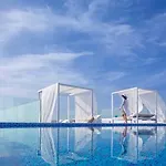 Hotel apartamentowy Colours Of Mykonos Luxury Residences & Psarrou