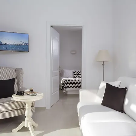 Colours Of Mykonos Luxury Residences & Apart Otel 4*