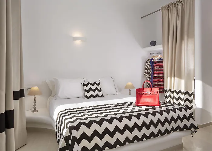 Colours Of Mykonos Luxury Residences & Апарт-отель