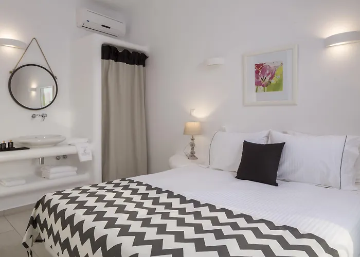 Colours Of Mykonos Luxury Residences & Апарт-отель