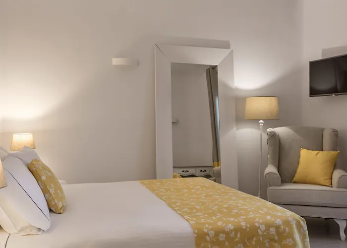 Colours Of Mykonos Luxury Residences & 4* Псароу