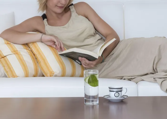 Colours Of Mykonos Luxury Residences & Псароу