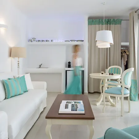 Colours Of Mykonos Luxury Residences & 프사로우