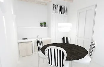 Colours Of Mykonos Luxury Residences & 아파트호텔